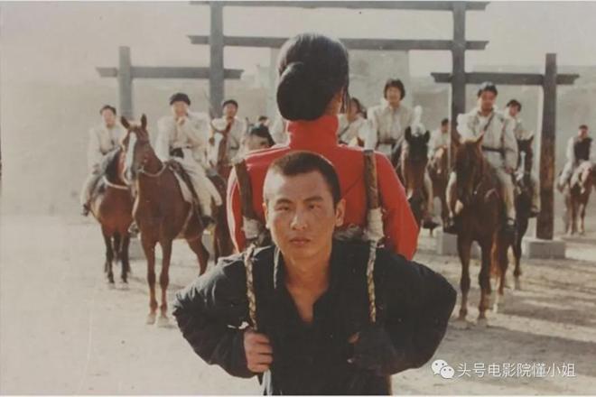 《扫毒风暴》老鬼，居然是他！演技秦昊也压不住，观众：不像演的