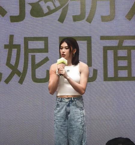 吴艳妮：美和实力不是反义词，多在意一秒黑粉都是浪费时间