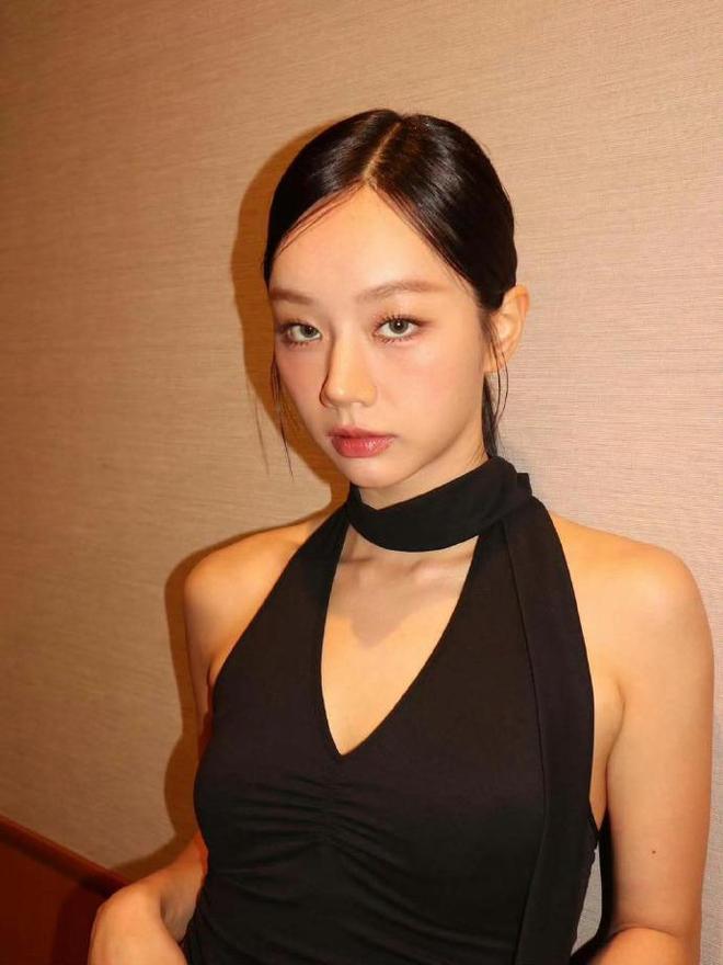李惠利和新男友交往一年？历任男友皆非帅哥，以后还能混姬圈吗？