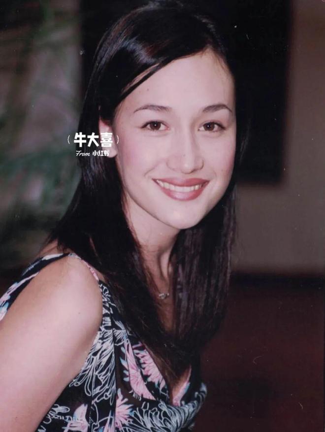 香江忆旧录||吴彦祖前女友MaggieQ嫁退休金融男，聊聊这位“亚洲最性感女星”的前世今生