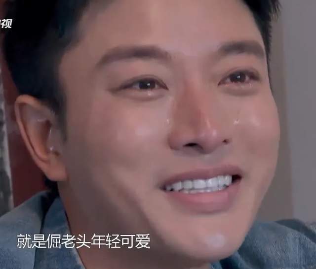 贾乃亮被骂表演型人格！李小璐被审判曾想过跳楼，女儿甜馨唤醒她