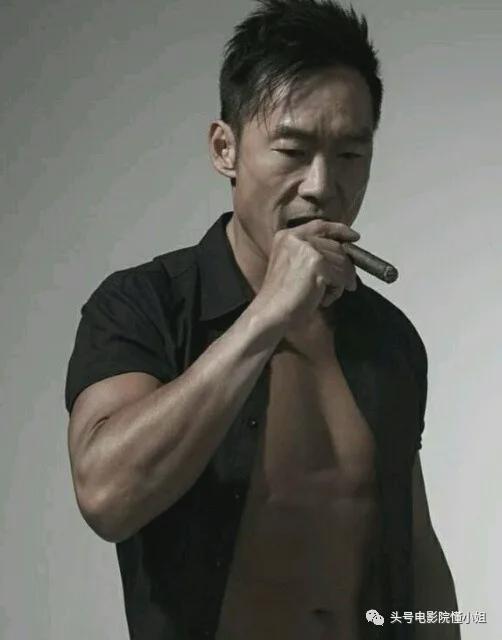 港片狠人上线《扫毒风暴》！毒枭K哥，居然是铜锣湾浩南和加钱哥