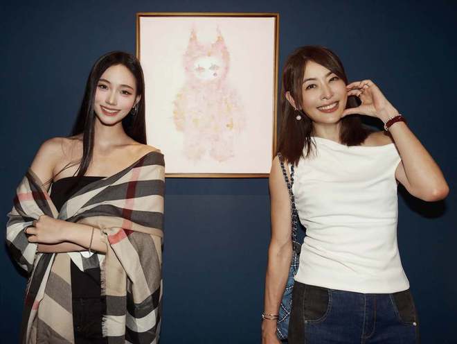 小S女儿作品陷入抄袭被嘲笑，众明星力挺她，强调只是模仿