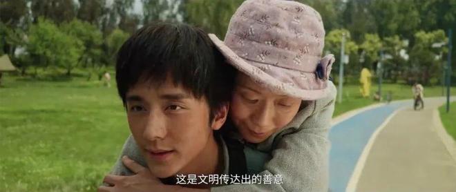 韩延的最新科幻片，确实拿出了顶级创意
