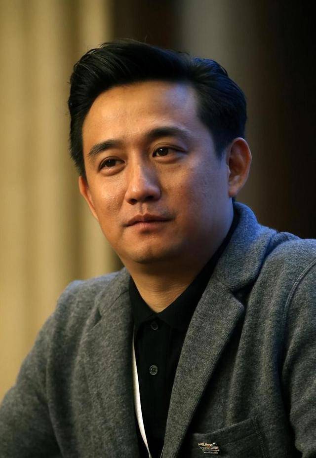 黄晓明领衔，众明星为北京受灾地区捐物资，肖战黄磊佟丽娅献爱心