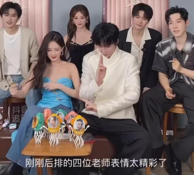 刘宇宁祝绪丹绯闻升级！两人辟谣文案像官宣，更多蛛丝马迹被扒