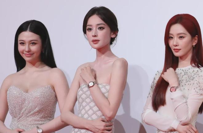 六大女星同框比美！身材越好越抢眼，关晓彤不及娜扎输在没锁骨