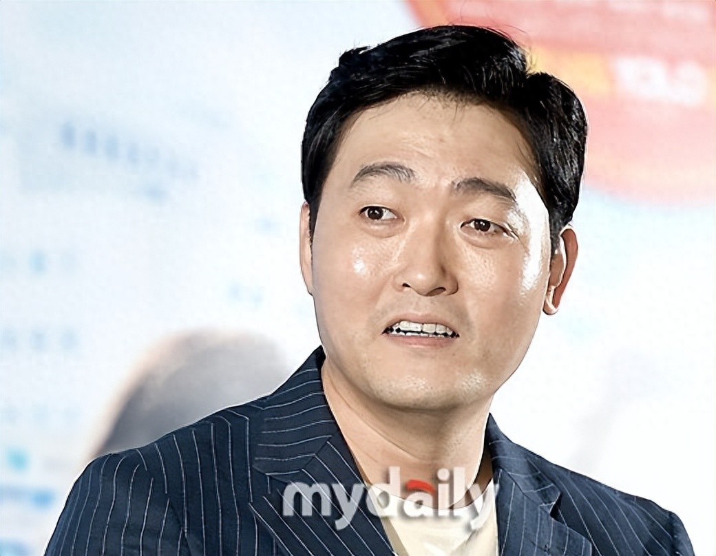 韩国演员宋英奎被发现在车内去世