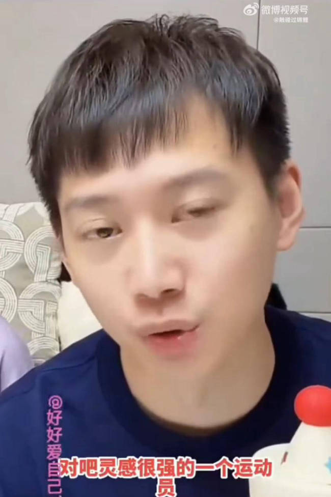 周雨谈孙颖莎：天赋极高有灵气的小姑娘 国乒小精灵未来可期