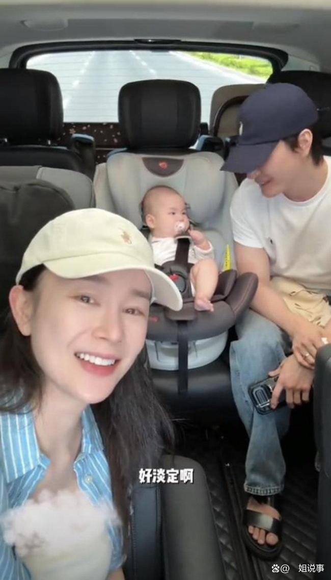 张檬机场头盖布给儿子喂母乳 温馨画面曝光