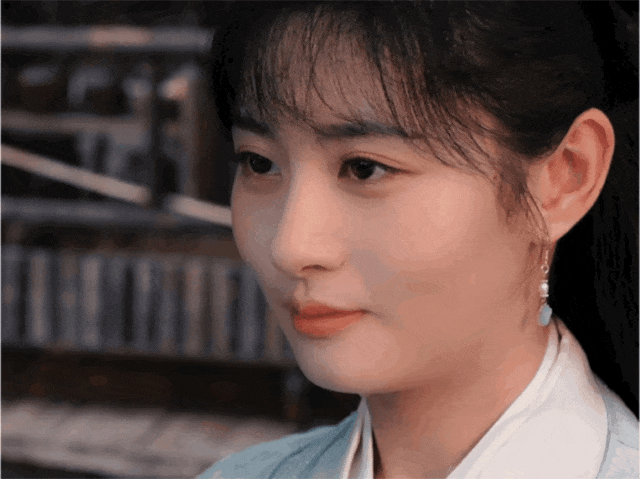 骂过赵晴的人，现在都在夸墨彩环？