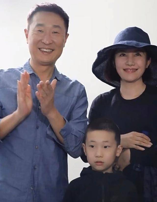 宋丹丹和林永健儿子一起庆生 温馨同框许愿
