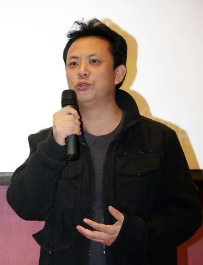 靠《两只蝴蝶》赚2亿？作者：就5000 彩铃下载量惊人