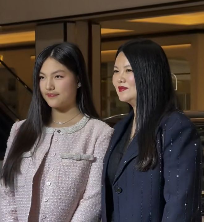 娱乐圈全面进入“Nepo baby”时代！黄多多和王诗龄是星二代天花板吗？