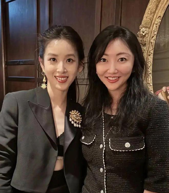娱乐圈全面进入“Nepo baby”时代！黄多多和王诗龄是星二代天花板吗？