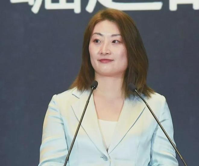 宗馥莉输了？私生子信托成立法院对宗馥莉下禁令，大战还在内地