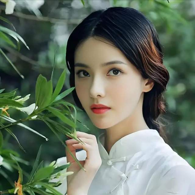赵露思被业内避雷！直言风险太大不敢用，《恋人》的例子太惨烈