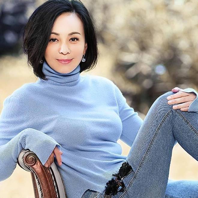 王琳回应被说把儿子当老公，怒怼网友不留情，你能读懂她的母爱吗