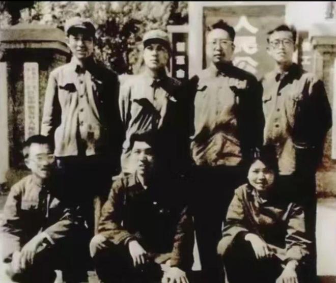 邢质斌：28年零失误的新闻传奇，退休后为何深陷舆论漩涡？