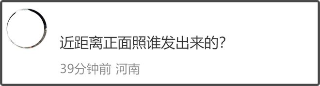 11岁小玥儿正脸曝光！居家吃雪糕悠闲自在，五官神态简直大S翻版