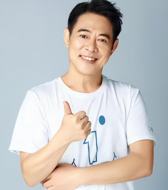李连杰送大女儿陪嫁被嘲，疑似一分钱没花，还用女儿婚礼打广告