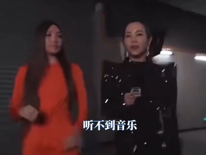 湖南卫视评论区沦陷！歌王名单泄露、耳返故障，网友质疑有黑幕