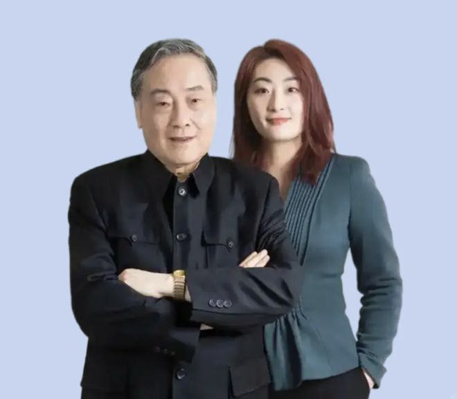 比吴艳妮“do没do脸”更关键的是，她凭啥这么不好惹？