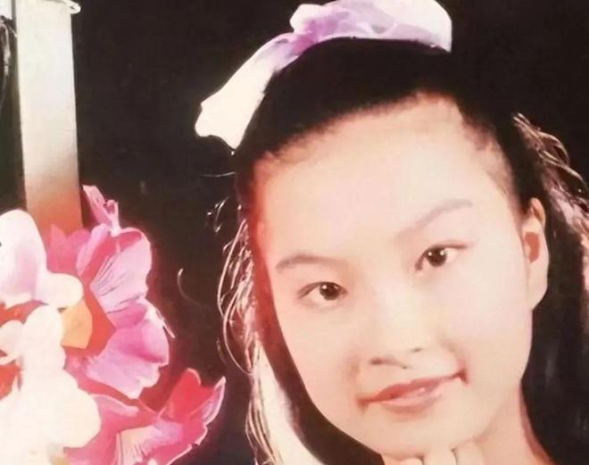 低调嫁海归生子，被吊销主持人证，甚至封杀，她都经历了什么？