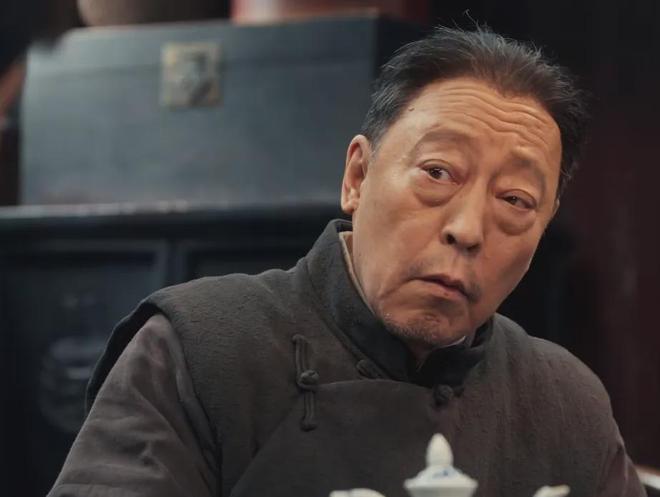 《生万物》首播！杨幂开磨皮滤镜和秦海璐对比明显，气质格格不入