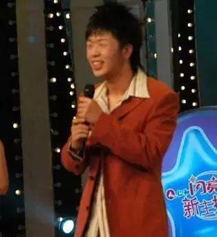 “嫁入豪门”沈梦辰：住2亿别墅请4个保姆，为嫁富豪苦等9年