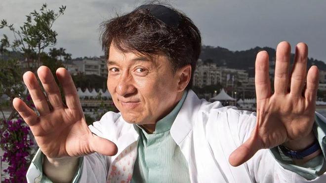 华人最后一位世界级巨星：71岁，正是闯的年纪！