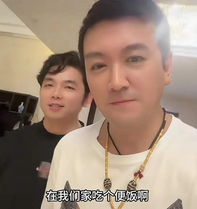 杨子新欢怒怼网友！上位接手黄圣依创立品牌，被嘲不如前任破防了