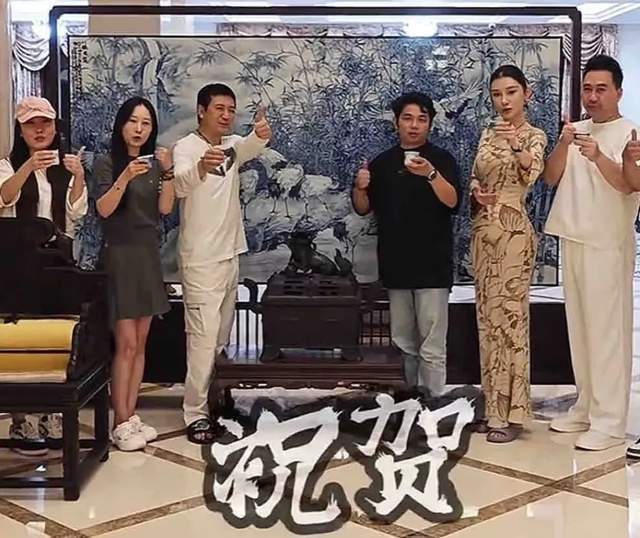 杨子新欢怒怼网友！上位接手黄圣依创立品牌，被嘲不如前任破防了
