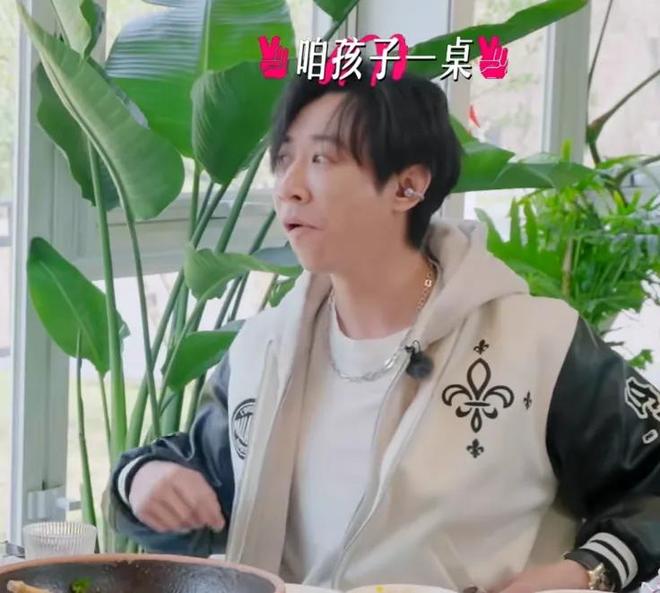 心疼小酒窝！亲妈冲动再婚继父想要二胎，9岁就要协调父母关系
