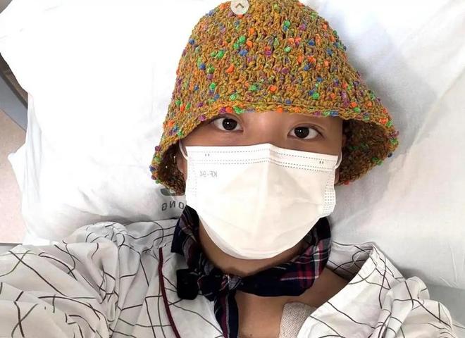 爆火女团成员消失，几个月后却以光头形象回归？患白血病令人心疼