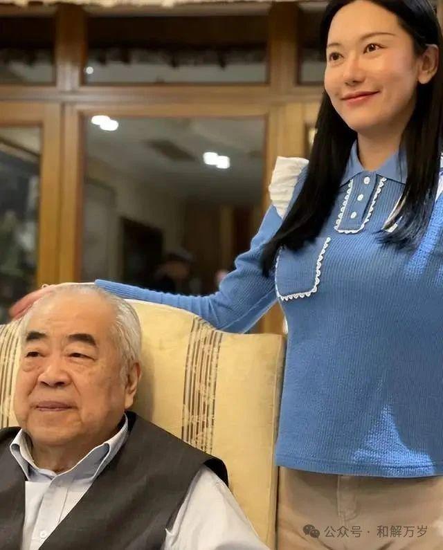 范曾小娇妻徐萌女士上位历程及组图