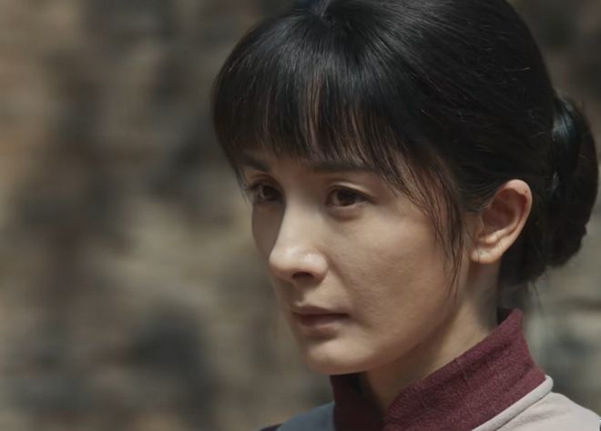 杨幂《生万物》里的脸部状态，再次证明想做真演员，就要少动脸！