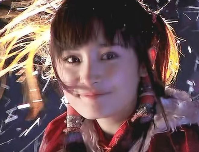 杨幂《生万物》里的脸部状态，再次证明想做真演员，就要少动脸！