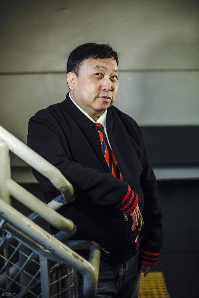 王晶炮轰资本，揭秘很多明星爆火幕后：都是资本做局