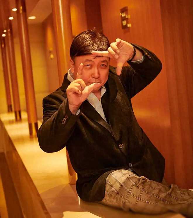 王晶炮轰资本，揭秘很多明星爆火幕后：都是资本做局