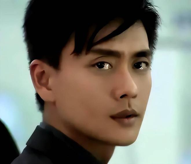 黄宗泽女友常被妈妈骂走？原生家庭扭曲婚恋观，不娶胡杏儿有苦衷