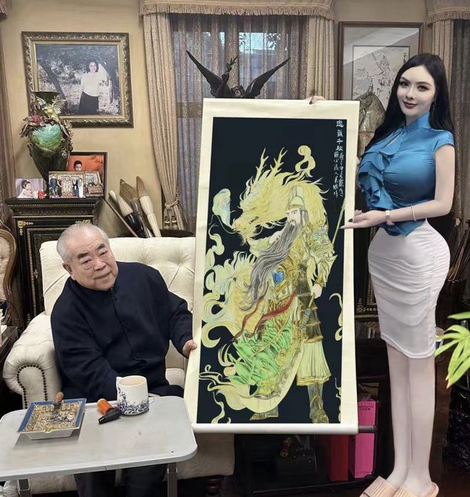 范曾晚节不保？亲题牌匾下堆满烂鞋，还曾给释永信美女弟子题字