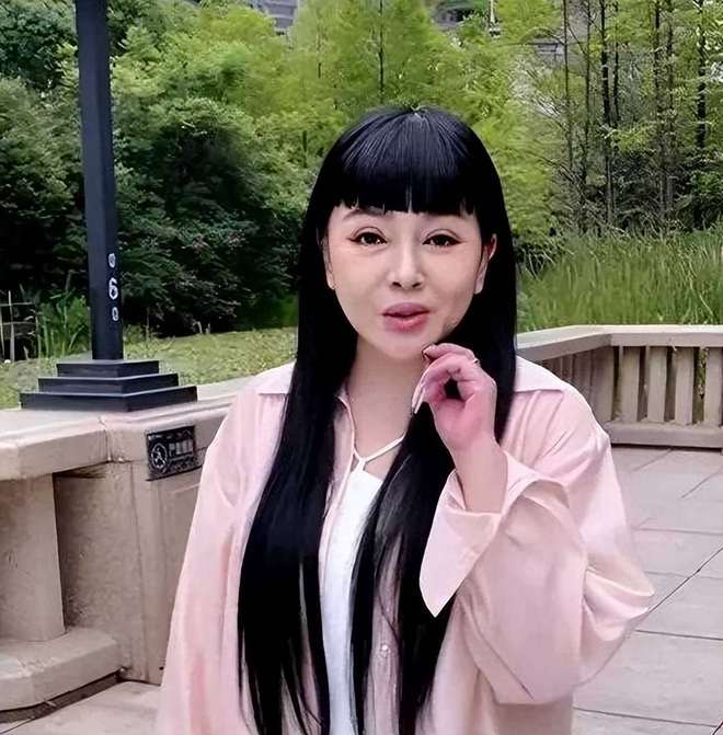 歌手千百惠北京离世，知情人首曝内幕：去年摔伤后身体一直不好