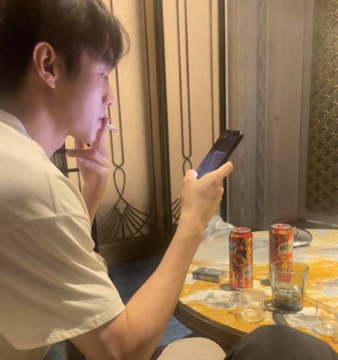 许凯成吴签2.0！组局醉酒强吻女生，事后交往玩腻后冷暴力分手