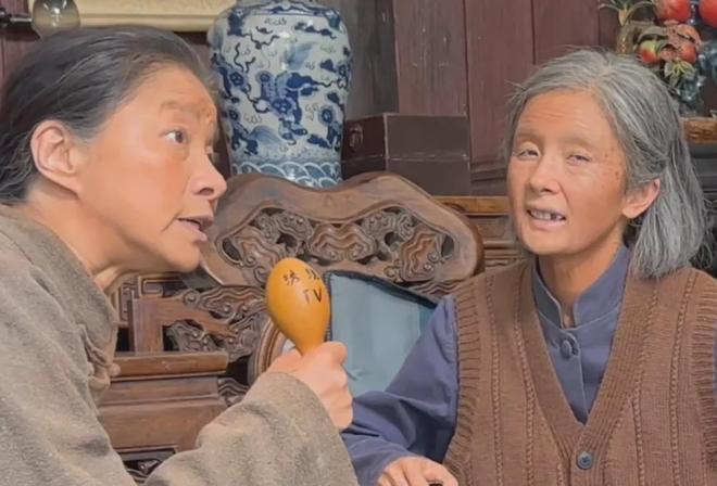 《生万物》结局烂尾，杨幂离得奖越来越远，38岁了光有进步可不够