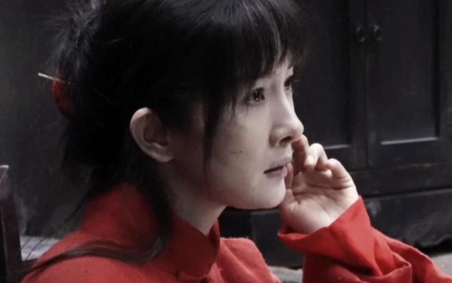 杨幂靠生万物翻身，打破掉队传闻，导演曝杨幂常把高光让给对手演