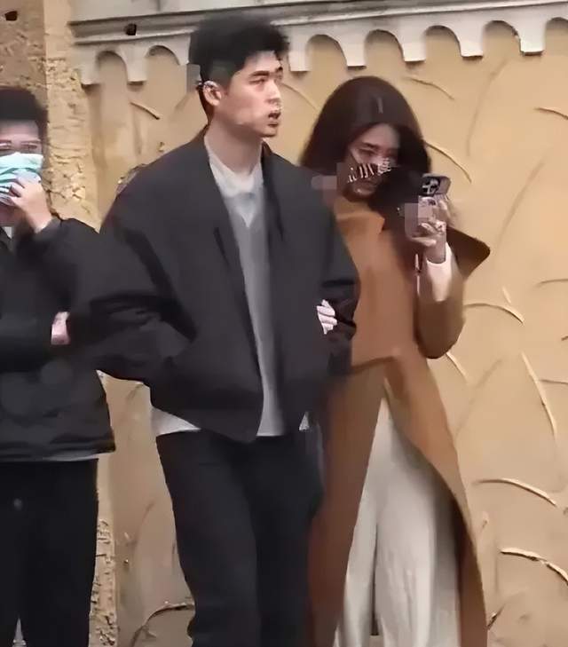 杨采珏嫁豪门失败！曝男友爷爷要去母留子，男方有门当户对正妻