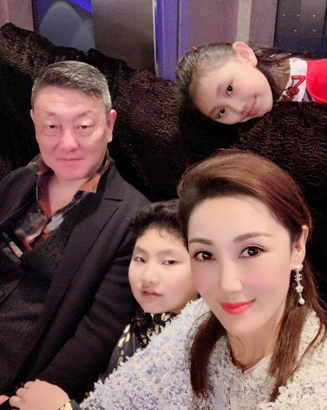 韩磊老婆疑发声！控诉他出轨多人还有私生子，补税5000万不肯离婚