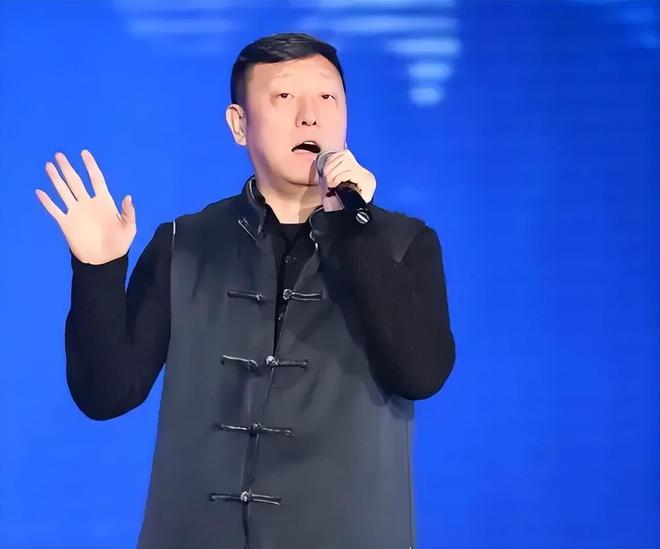 韩磊老婆疑发声！控诉他出轨多人还有私生子，补税5000万不肯离婚