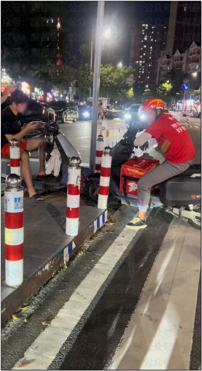 网传中国家喻户晓57岁传奇巨星歌手出轨致人怀孕还抢手机？